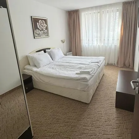 Raya パンポロボ